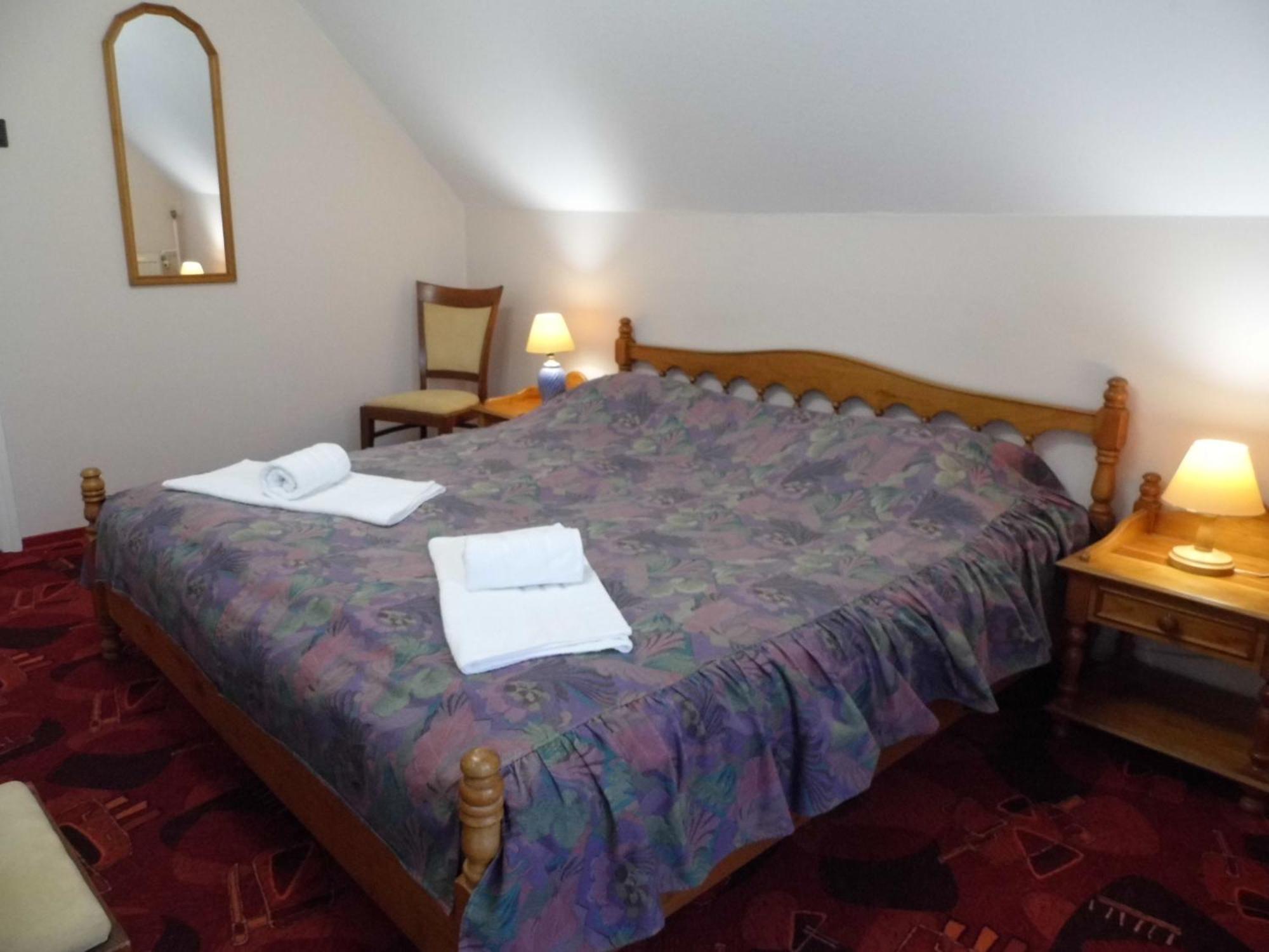 Millennium Villa Kestel Oda fotoğraf