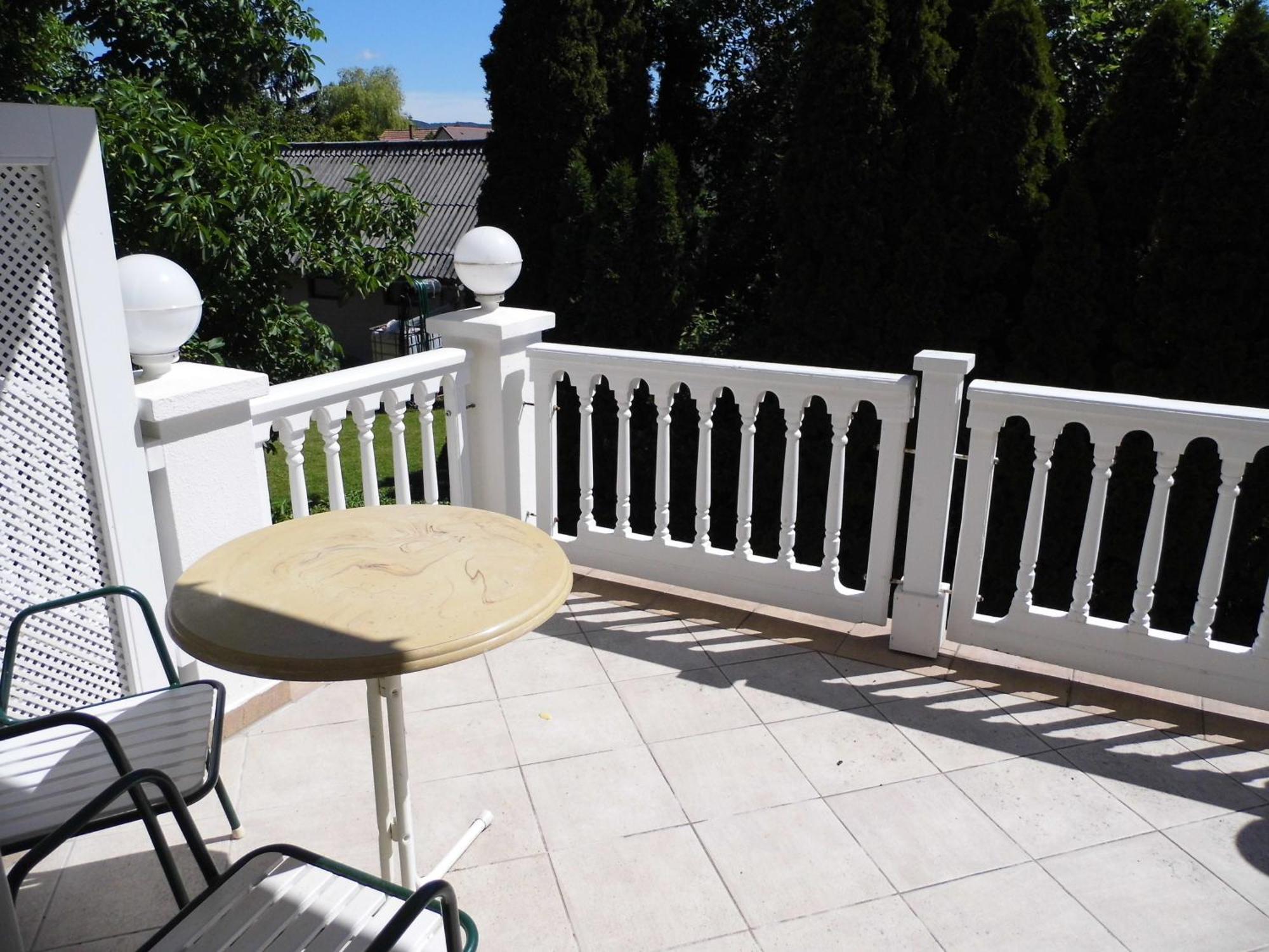 Millennium Villa Kestel Oda fotoğraf
